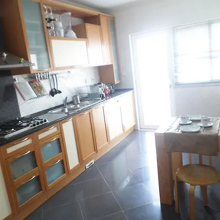 33 Jose Farinha * Lissabon